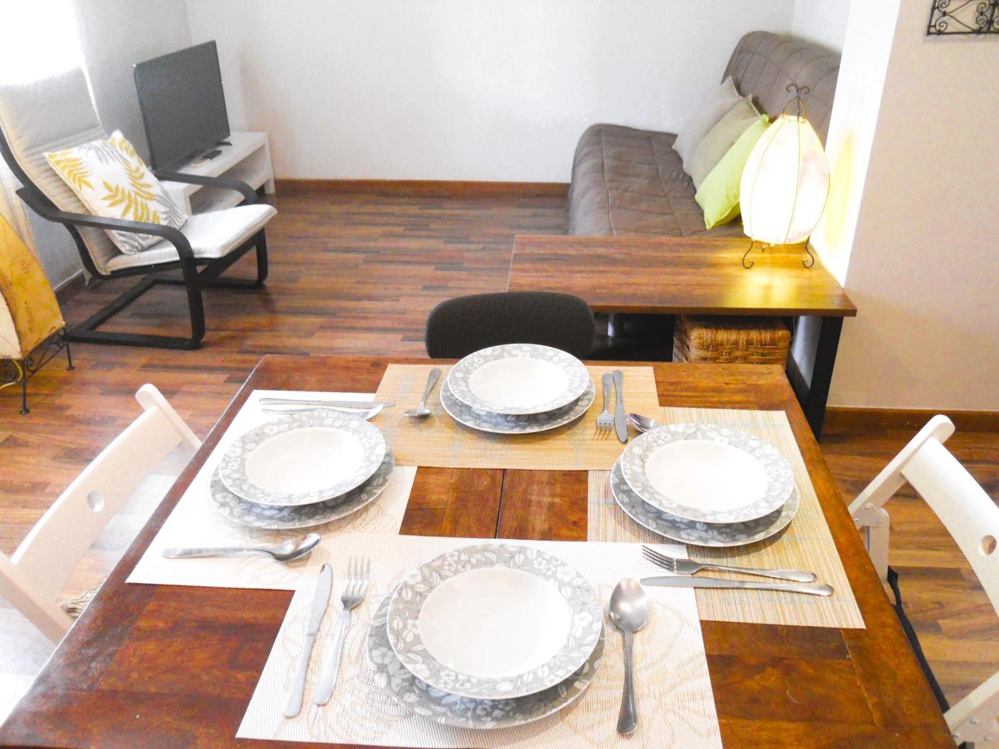Naturalia: La Casita Con Patio Caceres Ngoại thất bức ảnh